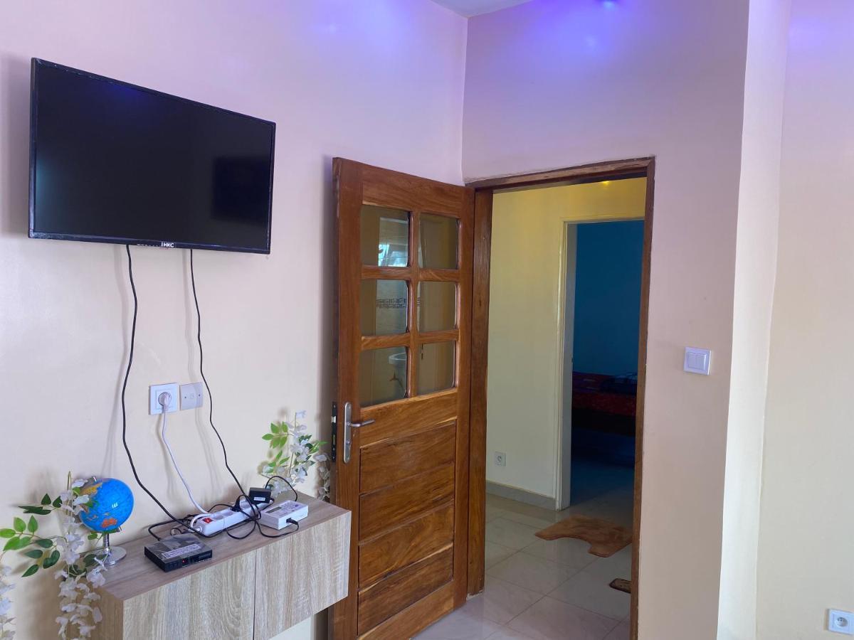 La Belle Planque Apartment Dakar Exterior photo
